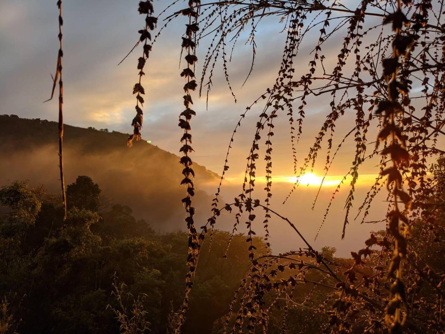 Shitaoyuan Villa Sanyi Bagian luar foto